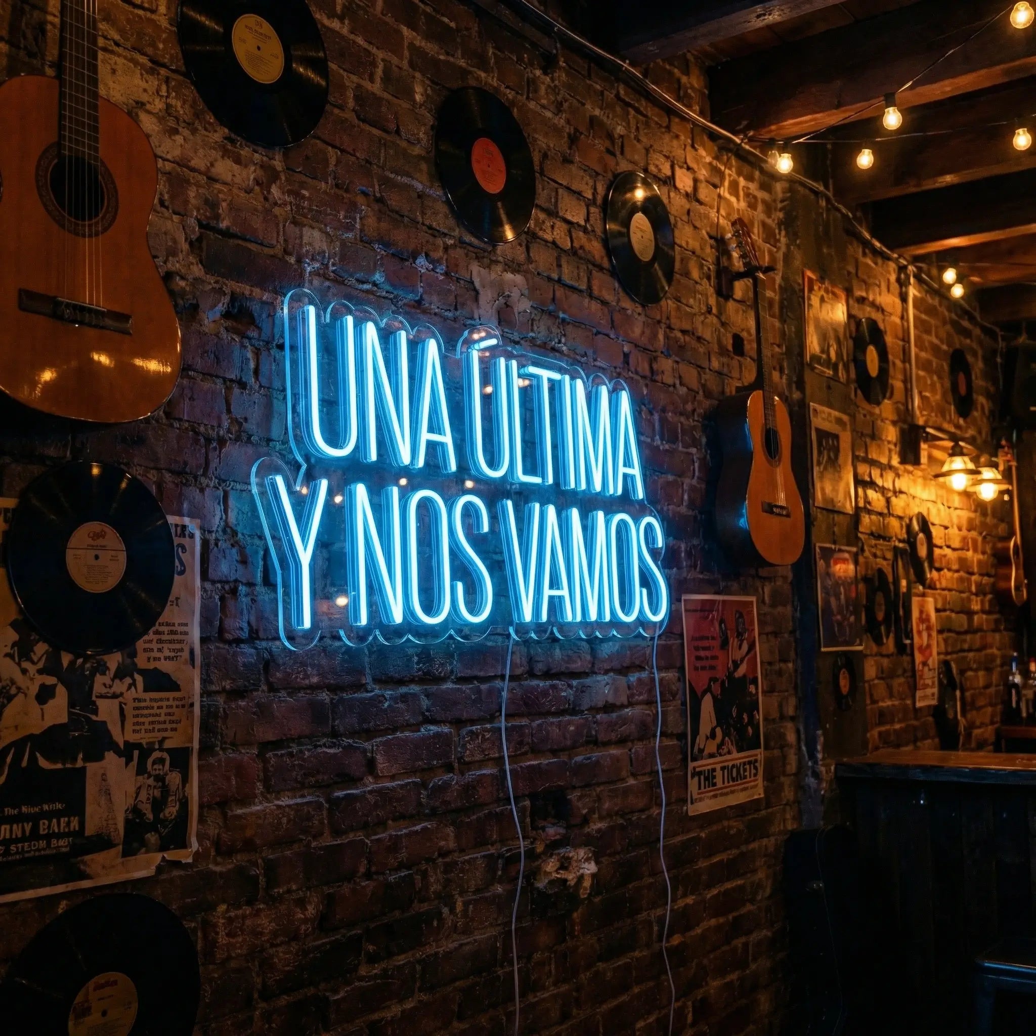 Neón LED “Una Última y Nos Vamos” | Decoración Luminosa para Bares y Fiestas